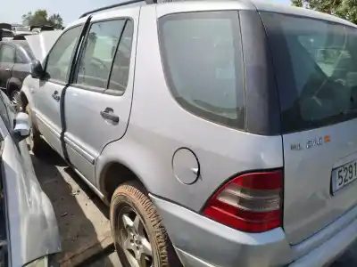 Véhicule à la ferraille MERCEDES-BENZ CLASE M (W163)  de l'année 0 alimenté 612963