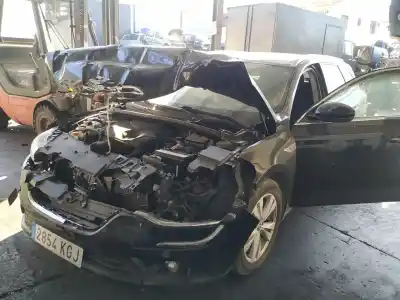 Sloopvoertuig renault talisman grandtour limited van het jaar 0 aangedreven 