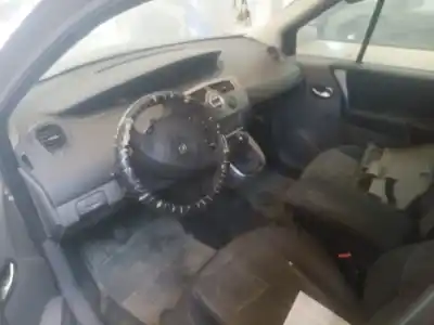Veículo de Sucata renault scénic ii (jm0/1_) 1.5 dci (jm1f) do ano 0 alimentado k9k724