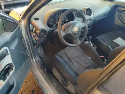 Scrapping Vehicle SEAT IBIZA III (6L1)  of the year 0 powered AZQ