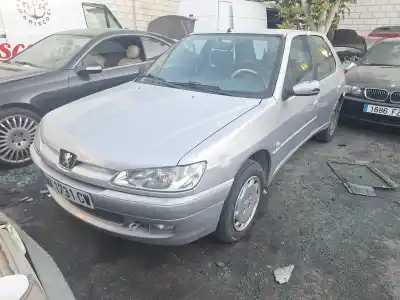 Scrapping Vehicle PEUGEOT 306  of the year 0 powered RHY