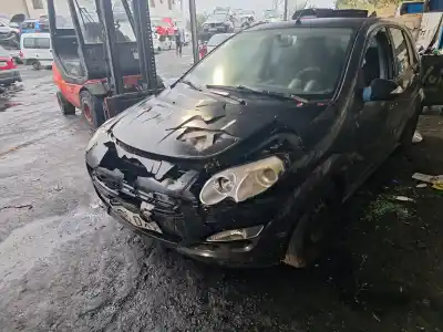 Véhicule à la ferraille smart forfour (454) 1.1 (454.033) de l'année 0 alimenté m134911