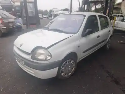 Здавання транспортного засобу renault clio ii fase ii (b/cb0) 1.4 alize [1.4 ltr. - 55 kw] року 0 потужний k7j710