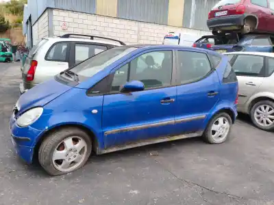 Здавання транспортного засобу mercedes-benz clase a w168 170 cdi 168.008 року 0 потужний d668940