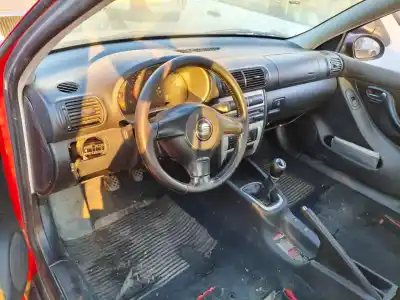 Veículo de Sucata seat leon (1m1) signo do ano 0 alimentado 