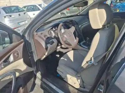 Vehicul casat opel insignia berlina cosmo al anului 0 alimentat 