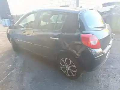 Veicolo di demolizione renault clio iii confort dynamique dell'anno 0 alimentato 