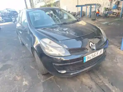 Verschrottungsfahrzeug renault clio iii confort dynamique des jahres 0 angetrieben 