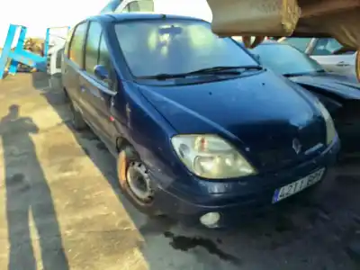 Sloopvoertuig RENAULT SCENIC (JA..)  van het jaar 0 aangedreven 