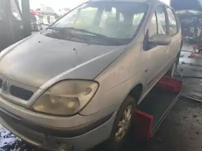 Vehicul casat renault scenic (ja..) 1.9 dci authentique 102 cv / 75 kw al anului 0 alimentat 