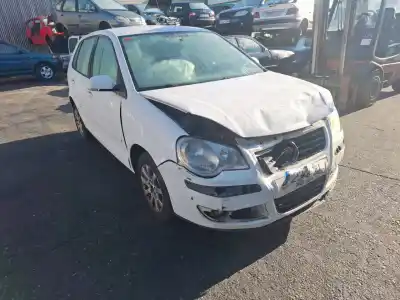 Vehicul casat VOLKSWAGEN POLO  al anului 0 alimentat 