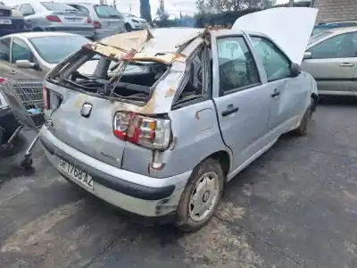 Verschrottungsfahrzeug SEAT IBIZA  des Jahres 0 angetrieben 