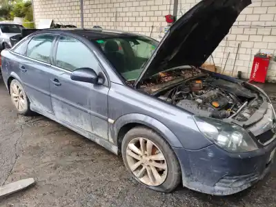 Vehicul casat opel vectra c berlina 2.0 dti al anului 0 alimentat 