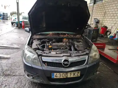 Vehicul casat opel vectra c berlina 2.0 dti al anului 0 alimentat 