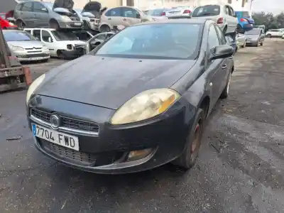 Vehicul casat fiat bravo (198) 1.9 16v dynamic multijet al anului 0 alimentat 