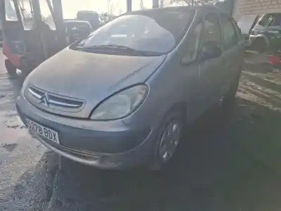 Vehicul casat citroen xsara picasso 1.6 16v exclusive al anului 0 alimentat 