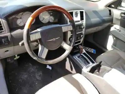 Veículo de Sucata chrysler 300 c 3.0 crd executive do ano 2006 alimentado automatico