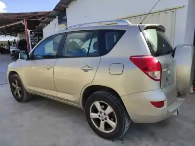 Veículo de Sucata toyota rav 4 (a3) 2.2 turbodiesel cat do ano 2005 alimentado 2adftv