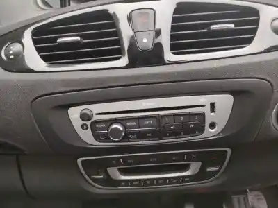 Veículo de Sucata renault scenic iii 1.5 dci diesel fap do ano 2015 alimentado 