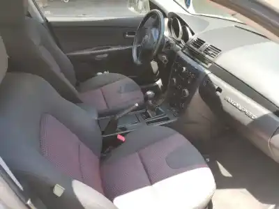 Scrapping Vehicle mazda mx-3 (ec) 1.6 16v of the year 2004 powered z6