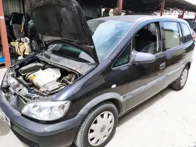 Veículo de Sucata OPEL ZAFIRA A Elegance do ano 2002 alimentado Z18XE