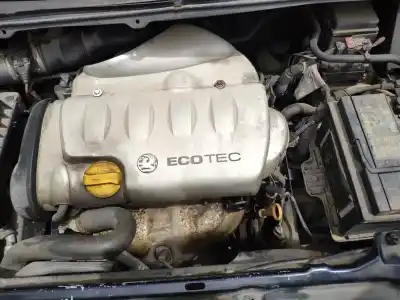 Véhicule à la ferraille opel zafira a elegance de l'année 2002 alimenté z18xe