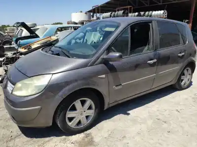 Veículo de Sucata RENAULT                                            SCENIC II                                                                                                                                                                                                                                                  Grand Confort Expression                                                                                                                                                                                                                                   do ano 2005 alimentado F9Q812