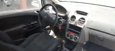 Veículo de Sucata opel corsa d innovation do ano 2008 alimentado z13dtj