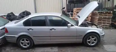 Veículo de Sucata BMW SERIE 3 BERLINA (E46) 318i do ano 2004 alimentado M43B19TU