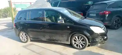 Vehículo de desguace OPEL ZAFIRA B 1.7 16V CDTI del año 2005 con motor A17DTR