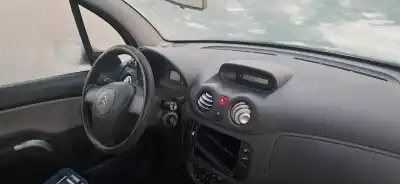 Veículo de Sucata citroen c3 pluriel 1.4 do ano 2003 alimentado kfv