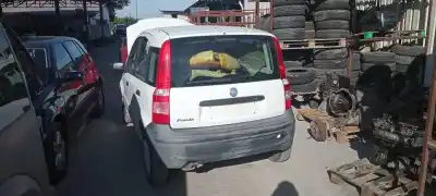 Veículo de Sucata fiat panda (169) 1.1 8v do ano 2003 alimentado 187a1000