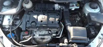 Veicolo di demolizione peugeot 206 cc 1.6 16v cat dell'anno 2001 alimentato nfutu5jp4
