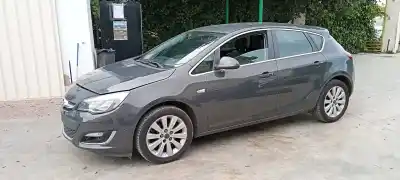 Здавання транспортного засобу opel astra j lim. selective року 2014 потужний lvl