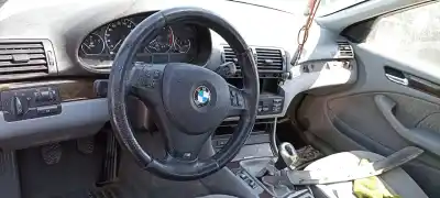 Veículo de Sucata bmw serie 3 berlina (e46) 320d do ano 2000 alimentado m47d20