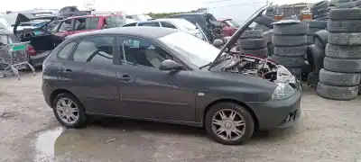 Veículo de Sucata SEAT IBIZA (6L1) Cool do ano 2002 alimentado BNM