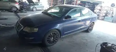 Vehicul casat VOLKSWAGEN PASSAT BERLINA (3C2) Sportline al anului 2007 alimentat 