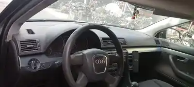 Veículo de Sucata audi a4 avant (8e) 2.0 tdi do ano 2005 alimentado blb