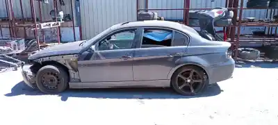 Veículo de Sucata BMW SERIE 3 BERLINA (E90) 320i do ano 2007 alimentado N46B20B