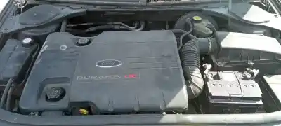 Veículo de Sucata ford mondeo berlina (ge) futura (d) do ano 2000 alimentado chba