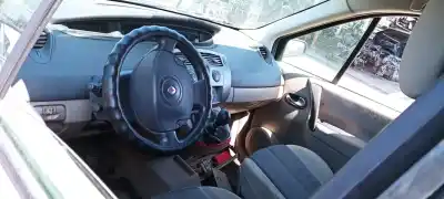 Scrapping Vehicle renault scenic ii emotion of the year 2005 powered f9q804