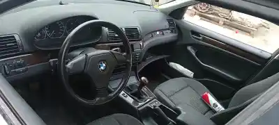 Veículo de Sucata bmw serie 3 berlina (e46) 320d do ano 2003 alimentado m47d20