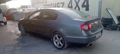 Vehicul casat VOLKSWAGEN PASSAT BERLINA (3C2) Advance al anului 2007 alimentat BMR