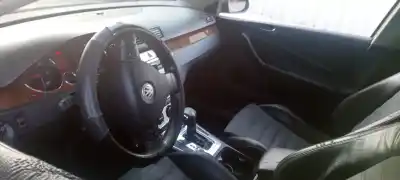 Veículo de Sucata volkswagen passat berlina (3c2) advance do ano 2007 alimentado bmr