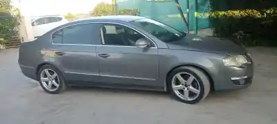 Veículo de Sucata volkswagen passat berlina (3c2) advance do ano 2007 alimentado bmr