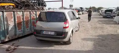 Vehicul casat renault                                            scenic ii                                                                                                                                                                                                                                                  grand confort expression                                                                                                                                                                                                                                   al anului 2006 alimentat f9q812