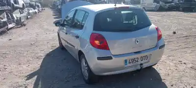 Veículo de Sucata renault clio iii exception do ano 2008 alimentado k9k766