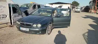 Veículo de Sucata JAGUAR X-TYPE 2.5 V6 do ano 2002 alimentado XB