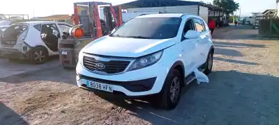 Scrapping Vehicle KIA SPORTAGE Drive 4x2 of the year 2013 powered D4FDL