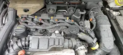 Veículo de Sucata peugeot 208 active do ano 2015 alimentado yhy